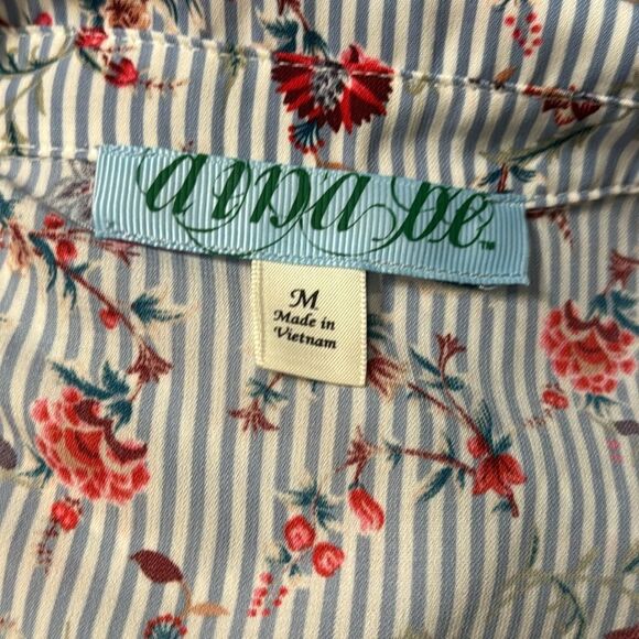 Aina be peek a boo shoulder floral blouse Size M - Picture 5 of 6
